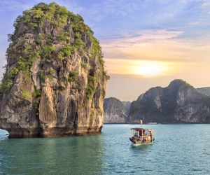 seascape sunset at Halong Bay